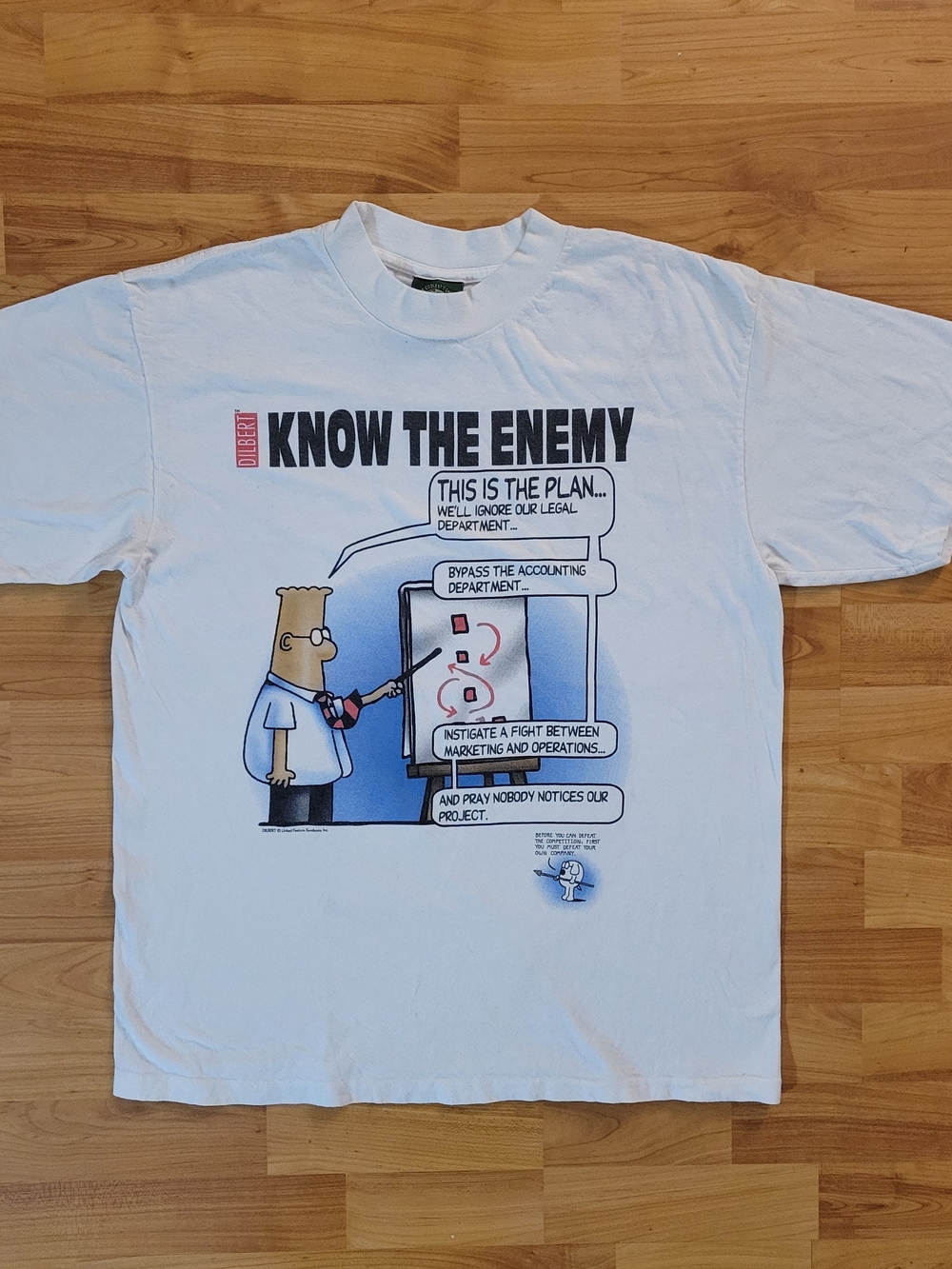 Vintage Dilbert 'Know The Enemy' Men's LARGE Funny Comedy Cartoon White T-shirt - Picture 3 of 5